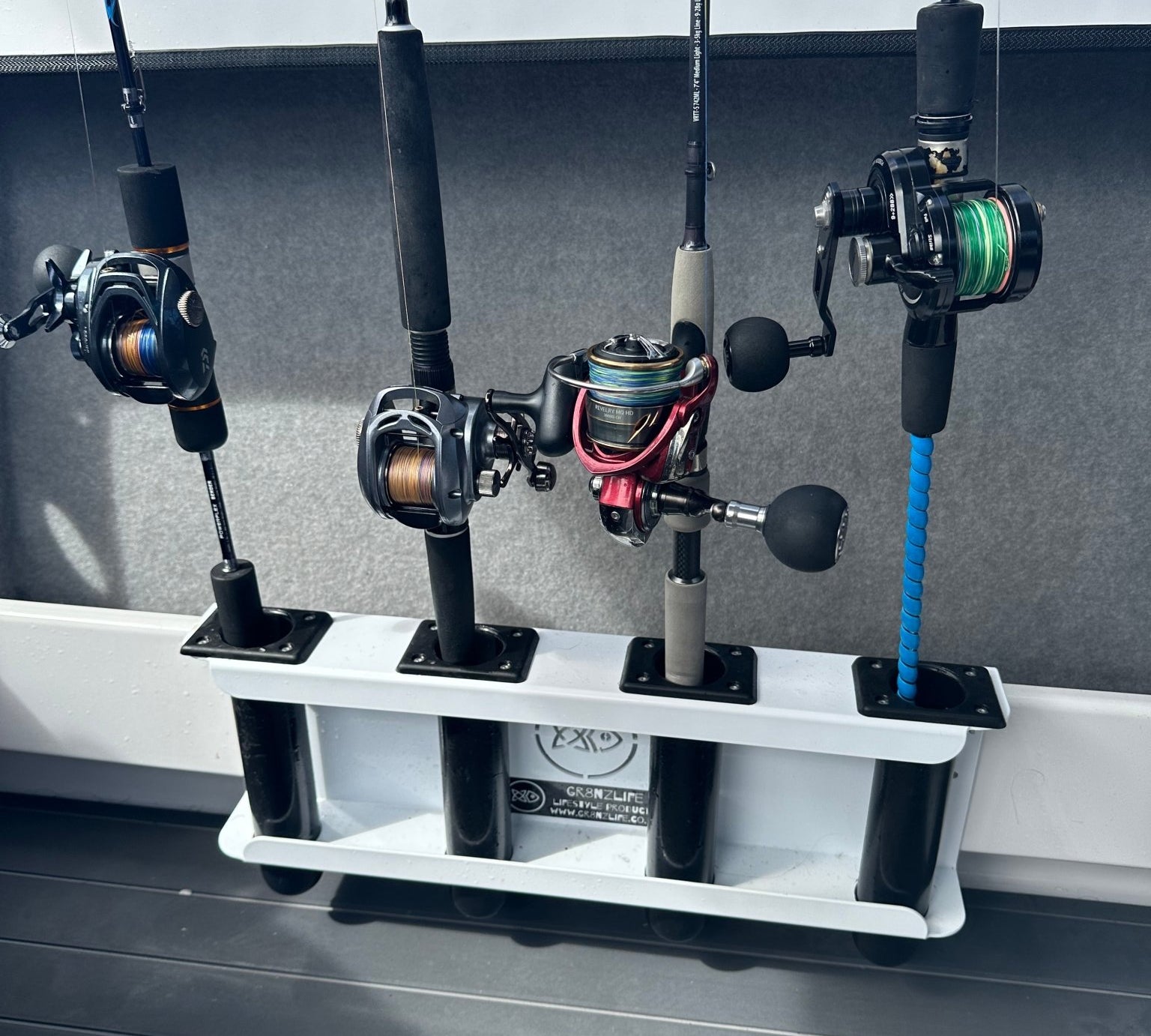 4-rod-boat-rod-rack-new-series-3-957933.jpg