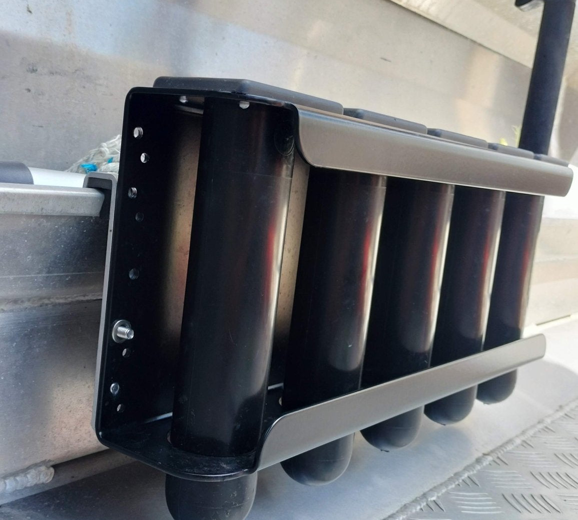 Angled Bracket - Ultimate Rod Racks NZ