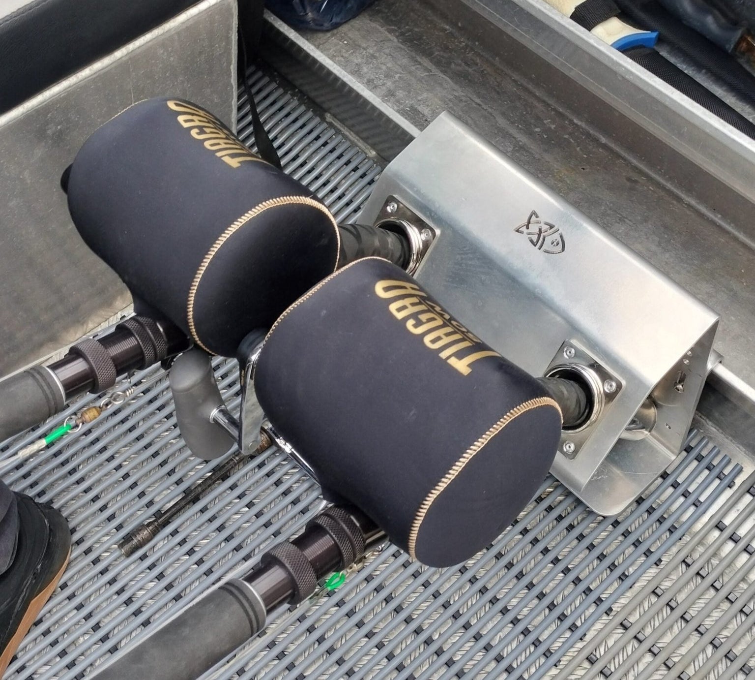 Ultimate Rod Racks NZ electric mini series bent butt rod holder detail