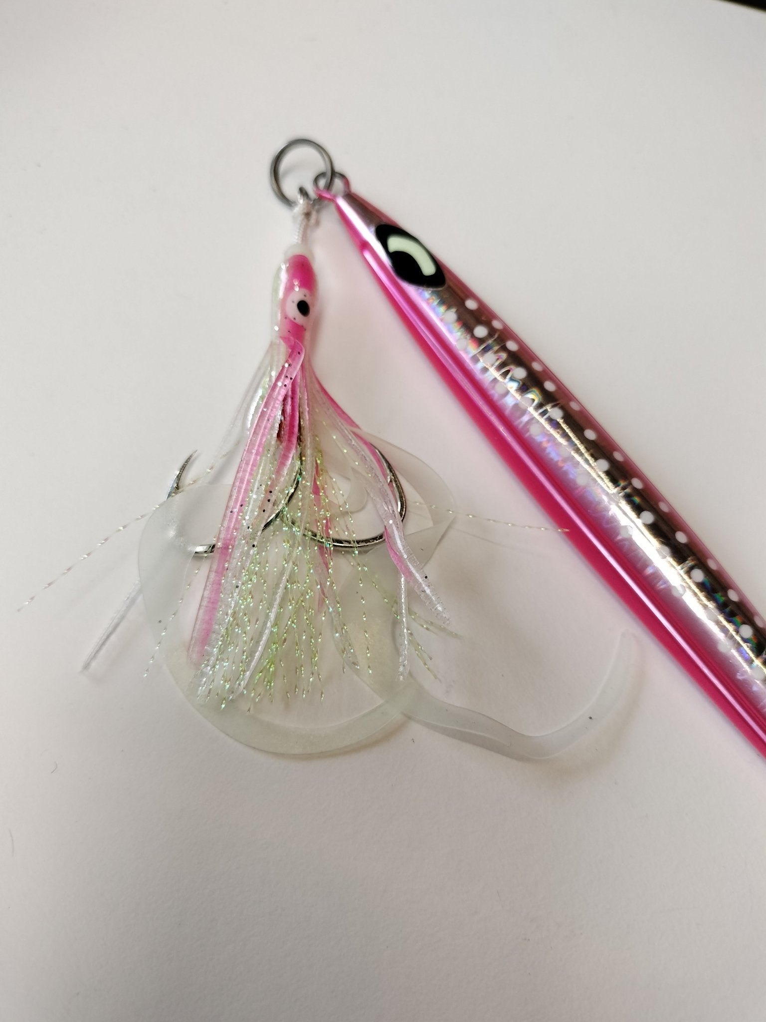 Juicy Pink Pearl - Slow Fall Pitch Jig /Fast Jig - Ultimate Rod Racks NZ