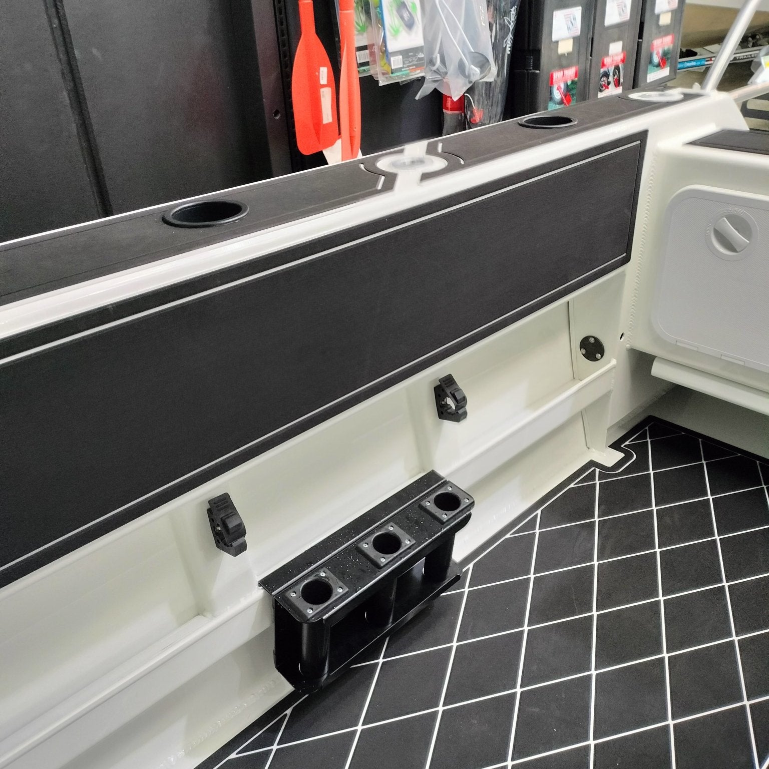 3 Rod Rack with 150mm centres will fit both Hybrid and SLR backfames for full versatility from Ultimate Rod Racks